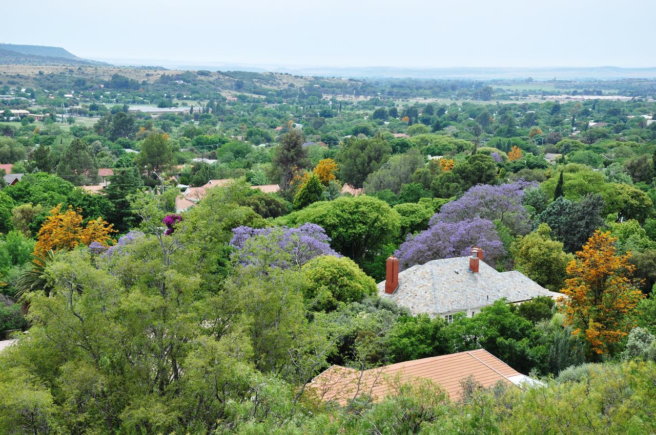 Franklin View Guesthouse Bloemfontein Bagian luar foto